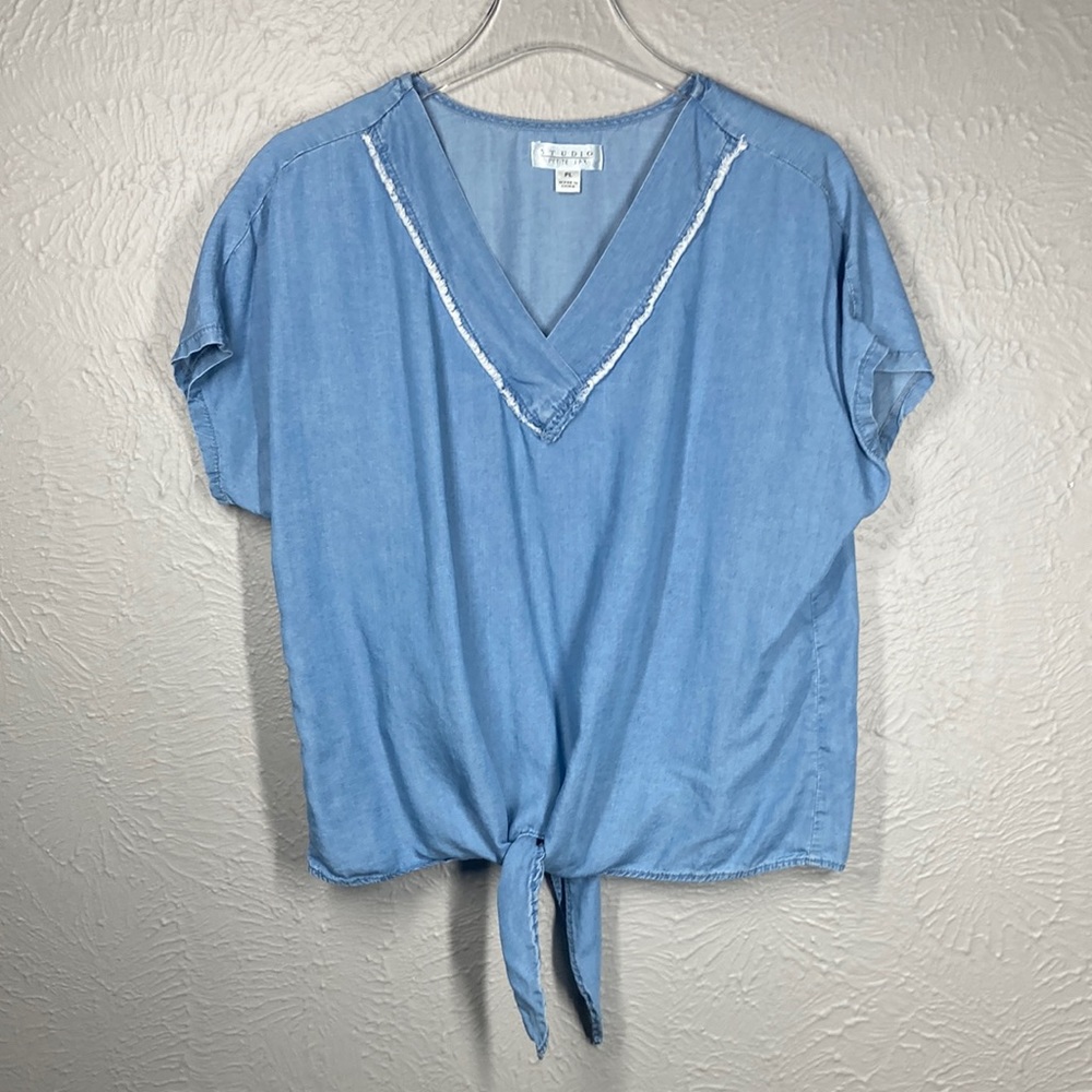 Studio Petite JPR Blue Chambray Short Sleeve Shirt Women's Size PL